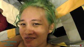 اللسان بوف و يحب نائب الرئيس الوجه!